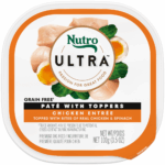 Nutro Chicken Entreé topped with Bites of Real Chicken & Spinach Grain-Free Wet Dog Food
